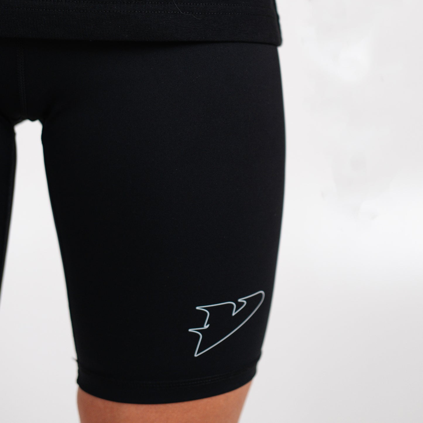VENTURE SHORT WOMEN - BLACK