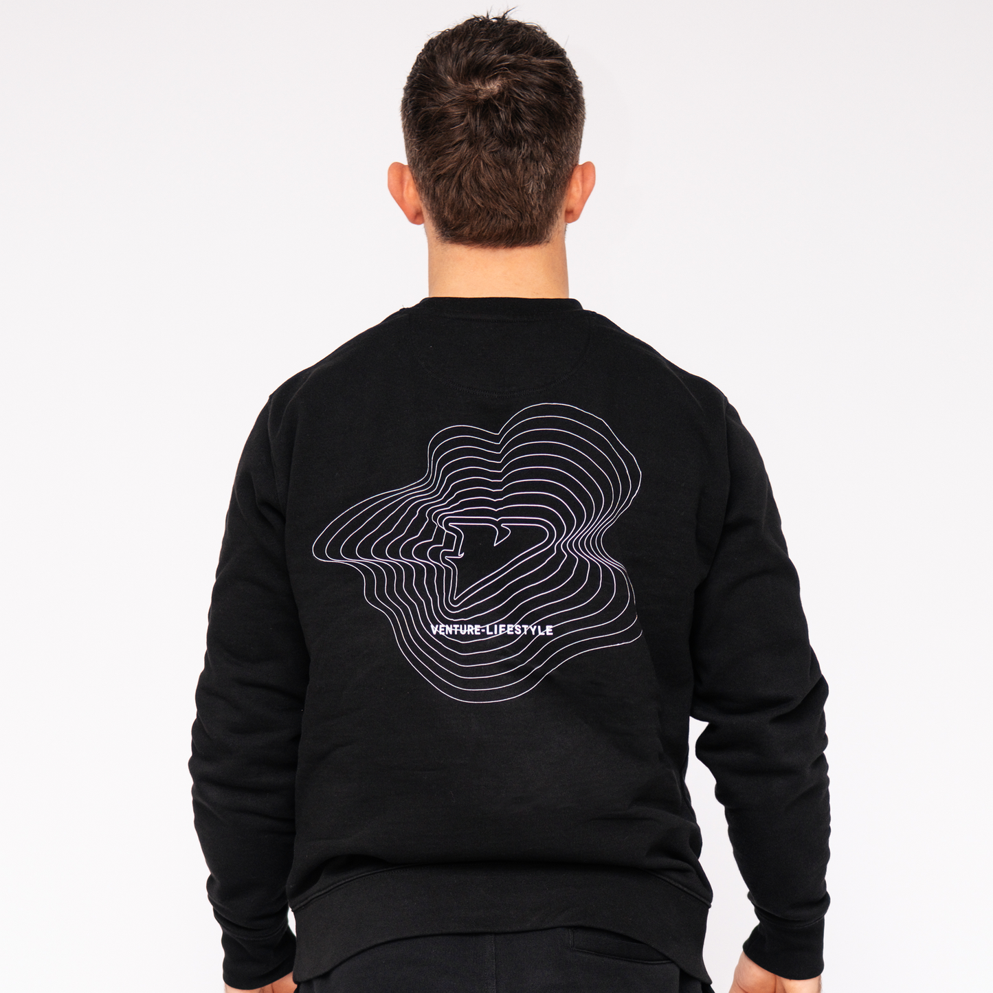 VENTURE SWEATER - BLACK
